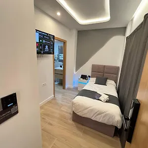 2* Hotel Futurotel Dreams